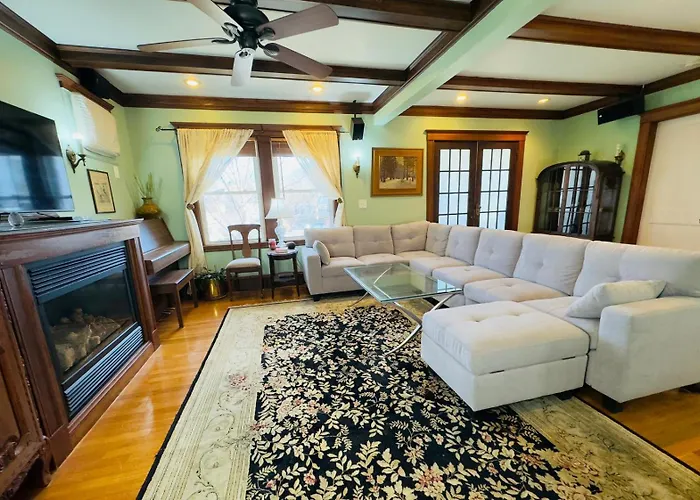 Victorian Condo