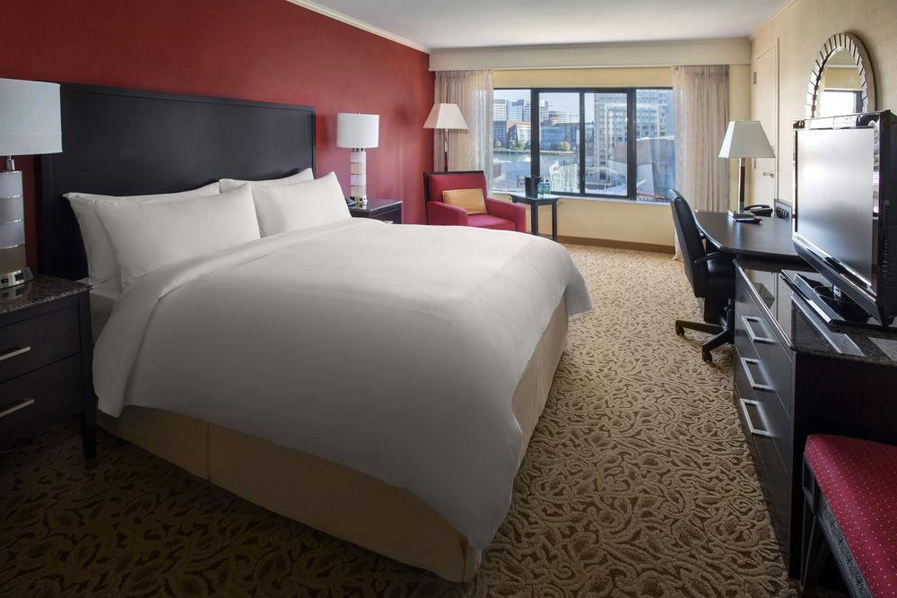 Marriott Long Wharf