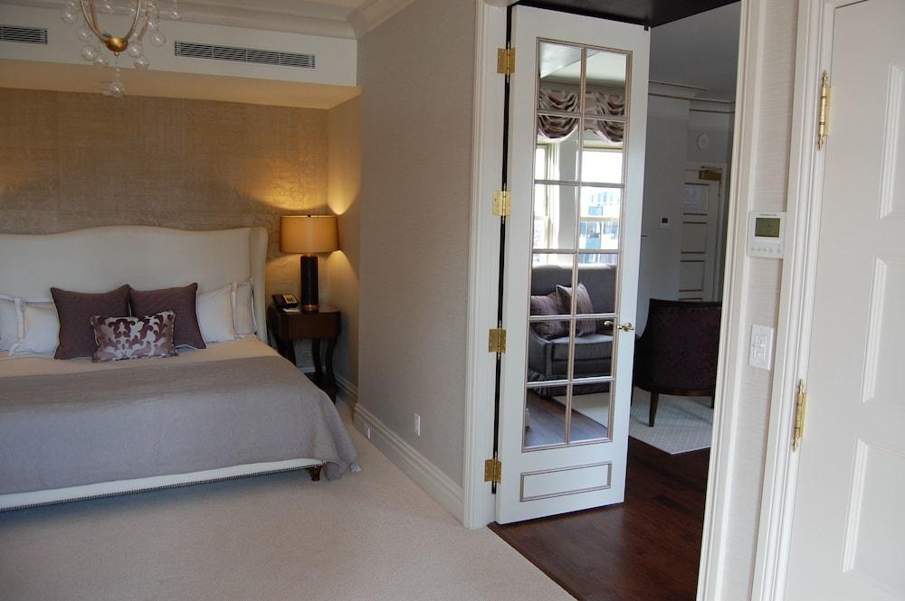 The Lenox 4*