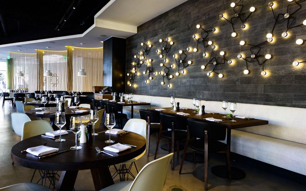 The Envoy Hotel, Autograph Collection Hotel 4*