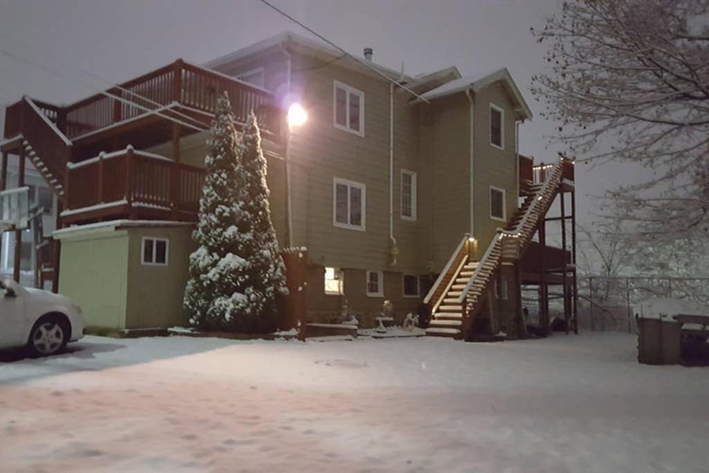 Beautiful Apartment-5 Beds-full Kitchen-parking-super Clean! Apartamento Boston
