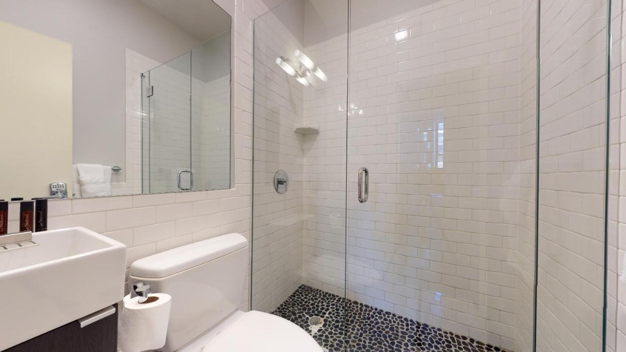 Aparthotel Charming In Brownstone, C. Ave #33