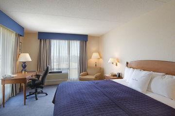 Doubletree By Hilton Bayside