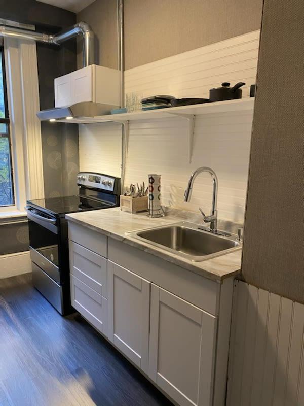 5-23 Perfect Downtown Studio For Two! Boston