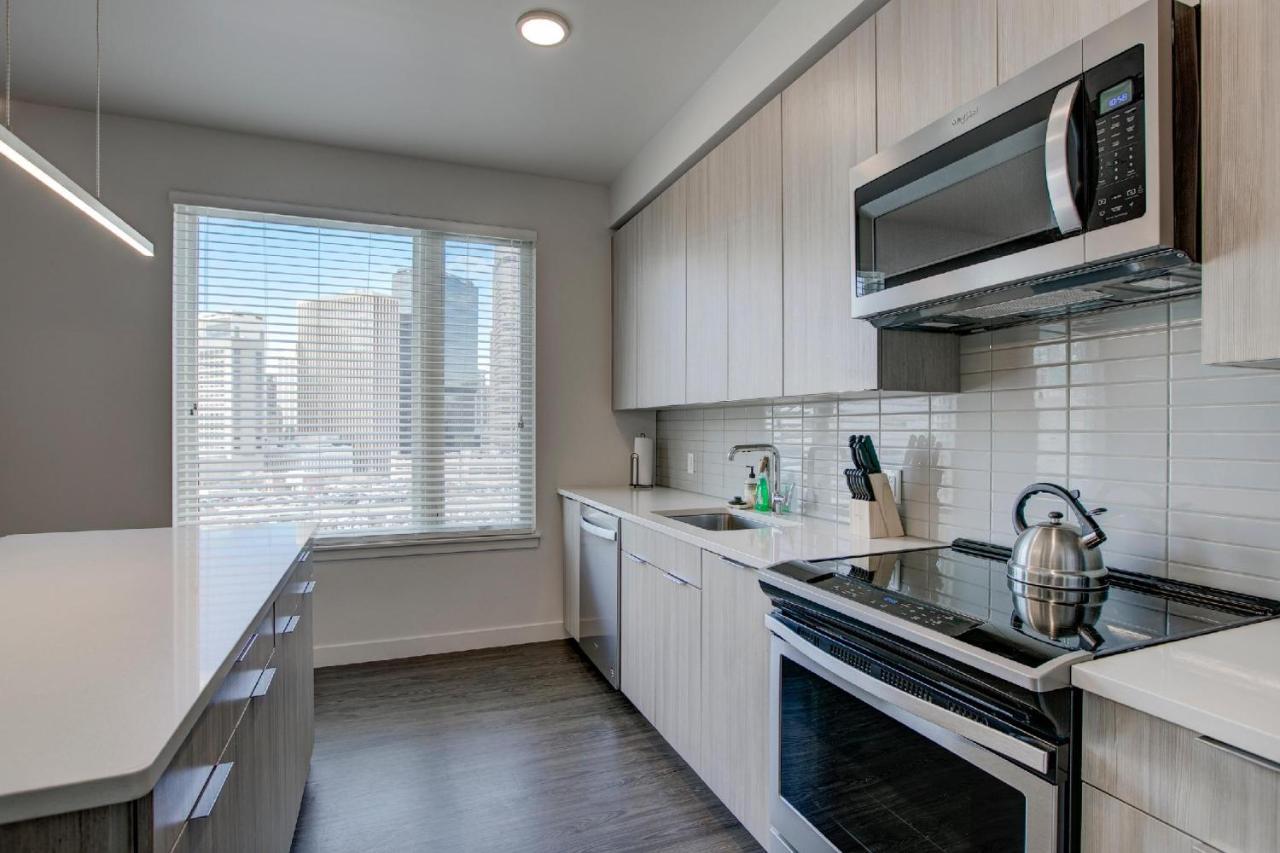 North East Downtown 30 Day Apartment