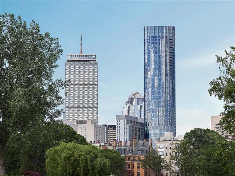 Four Seasons One Dalton Street, Boston