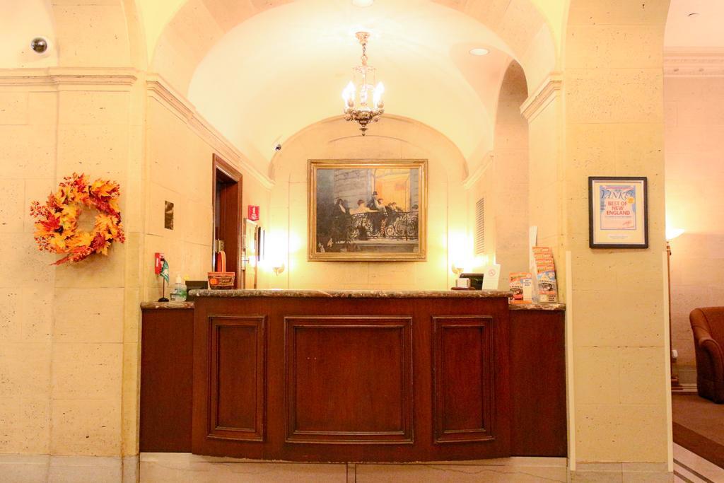 Hotel Common