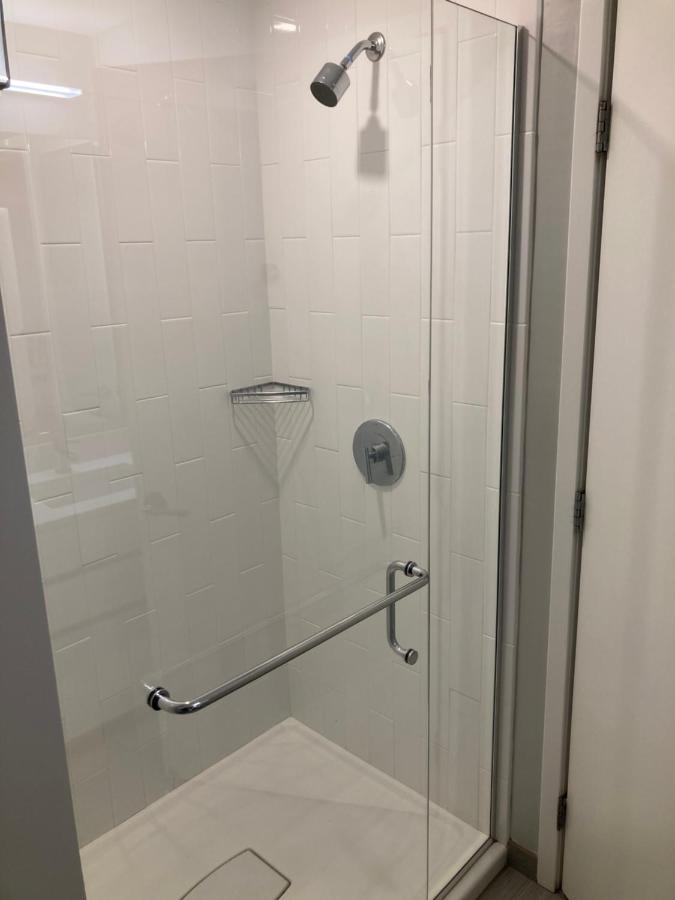 Apartment West
