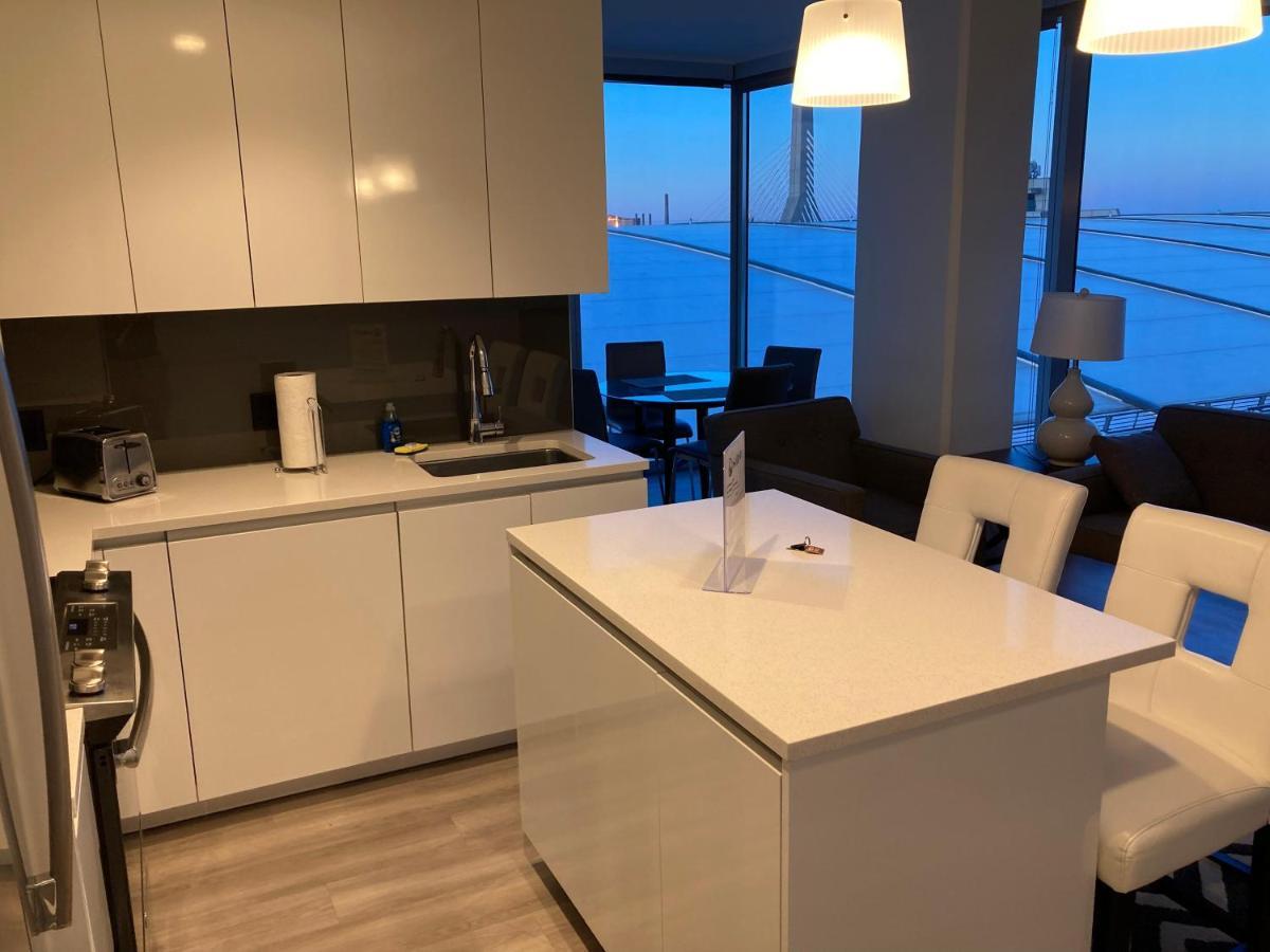 Apartment North Station 30 Day