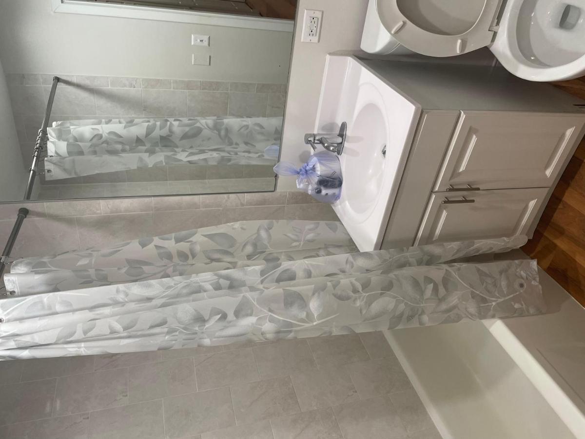 North East Downtown 30 Day Apartment