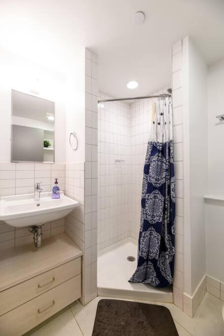 Apartamento Modern In Center, Near Common Boston