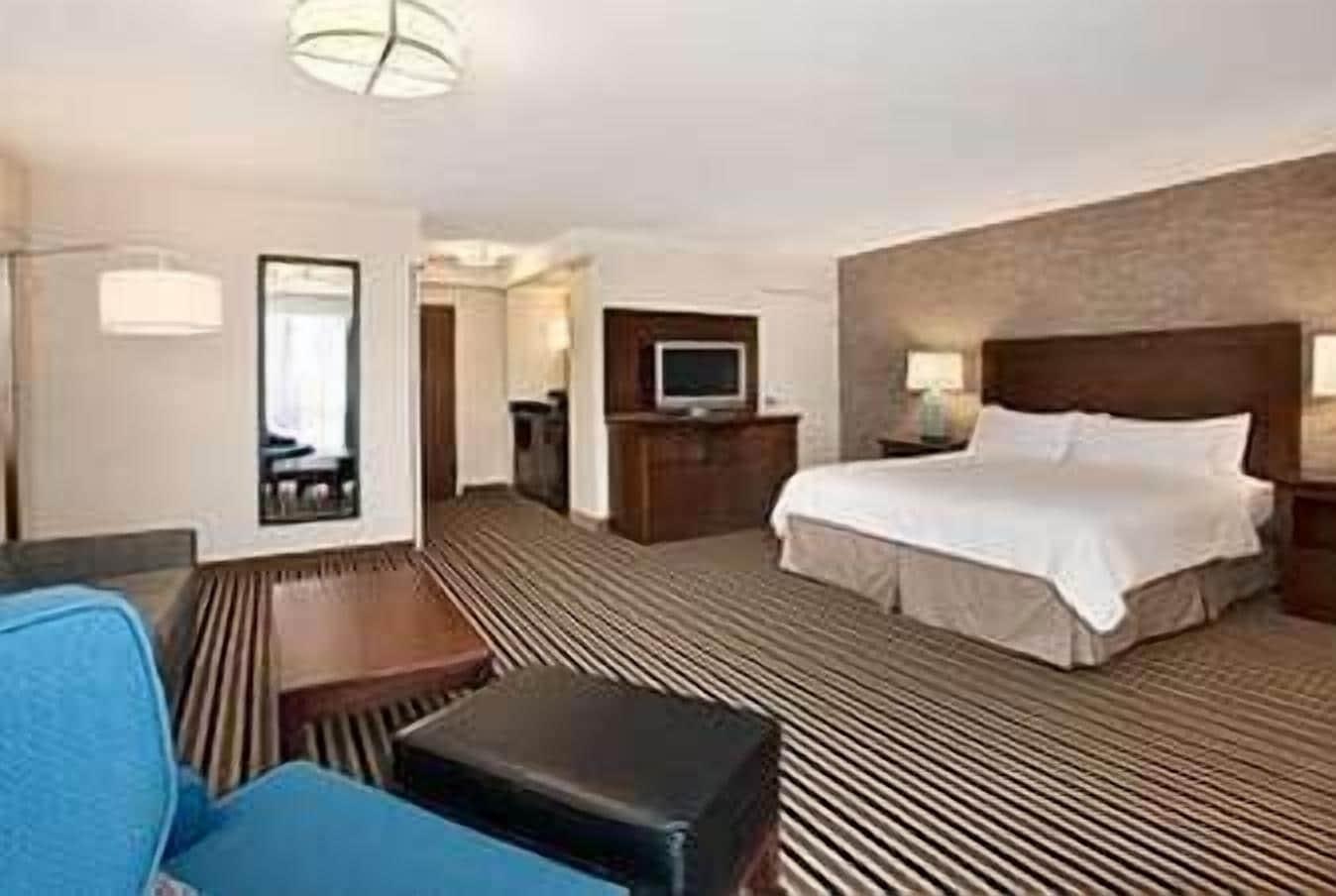 Wyndham Beacon Hill Hotel