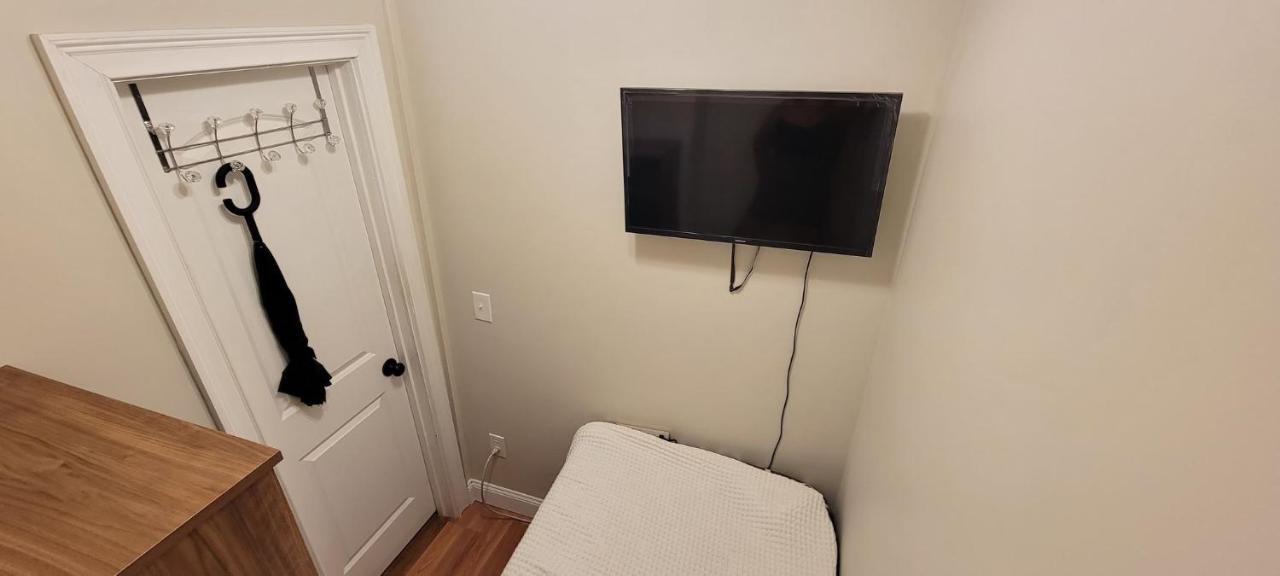 140 Bedrooms Near To Fenway & Downtown Guest house *