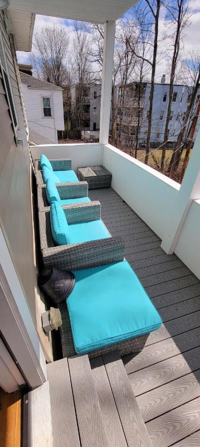 140 Bedrooms Near To Fenway & Downtown Guest house