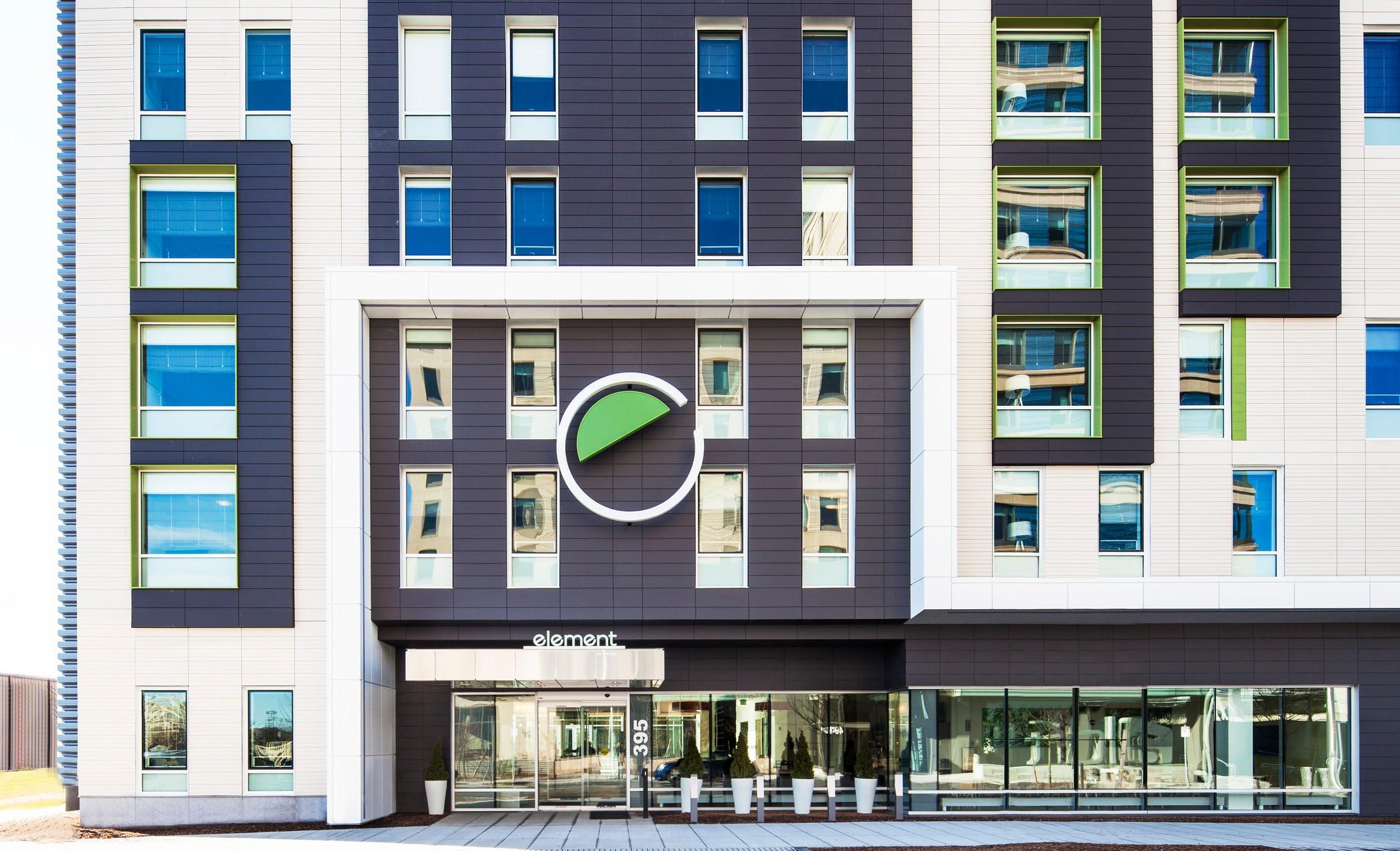 Hotel Element Seaport District