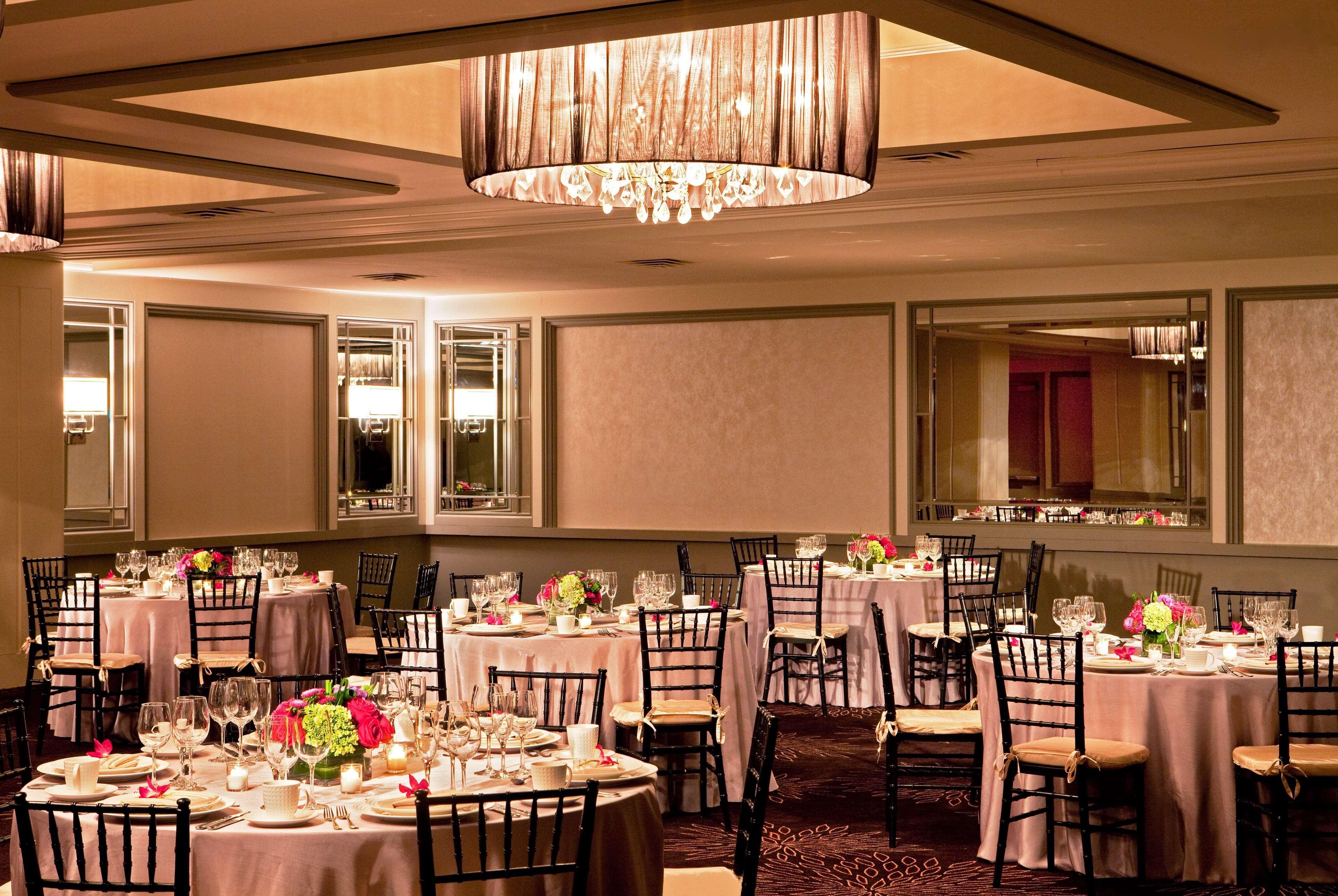 Hyatt Regency Hotel 4*