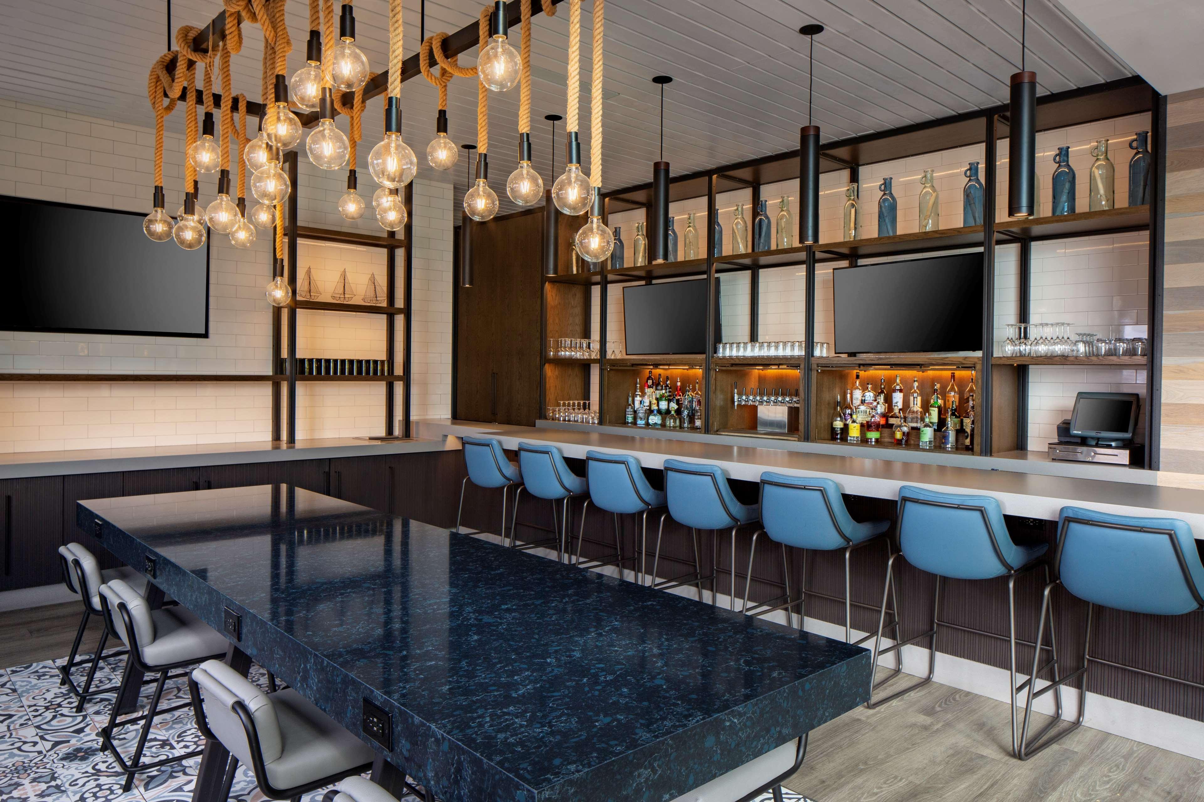 Hyatt Regency Harbor Hotel Boston