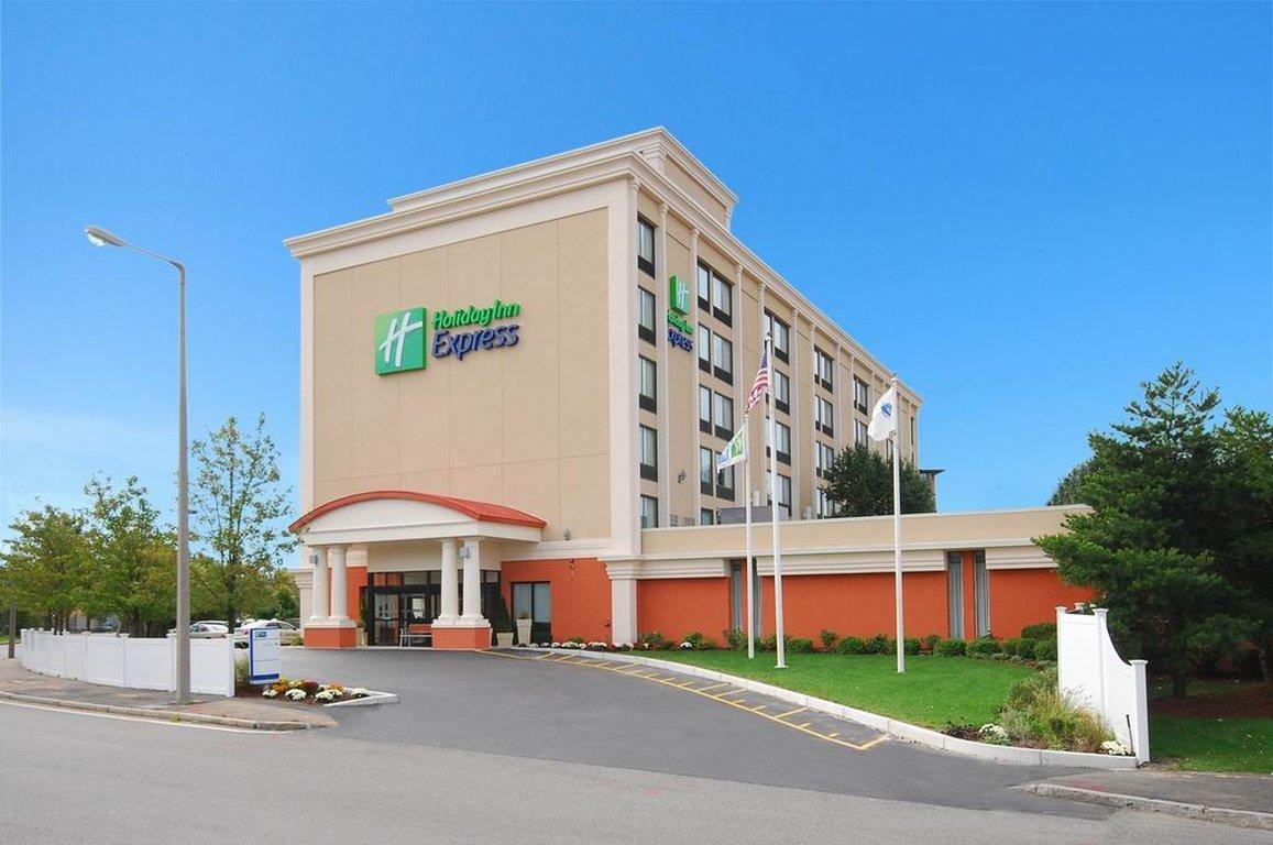 Express By Ihg Hotel 3*