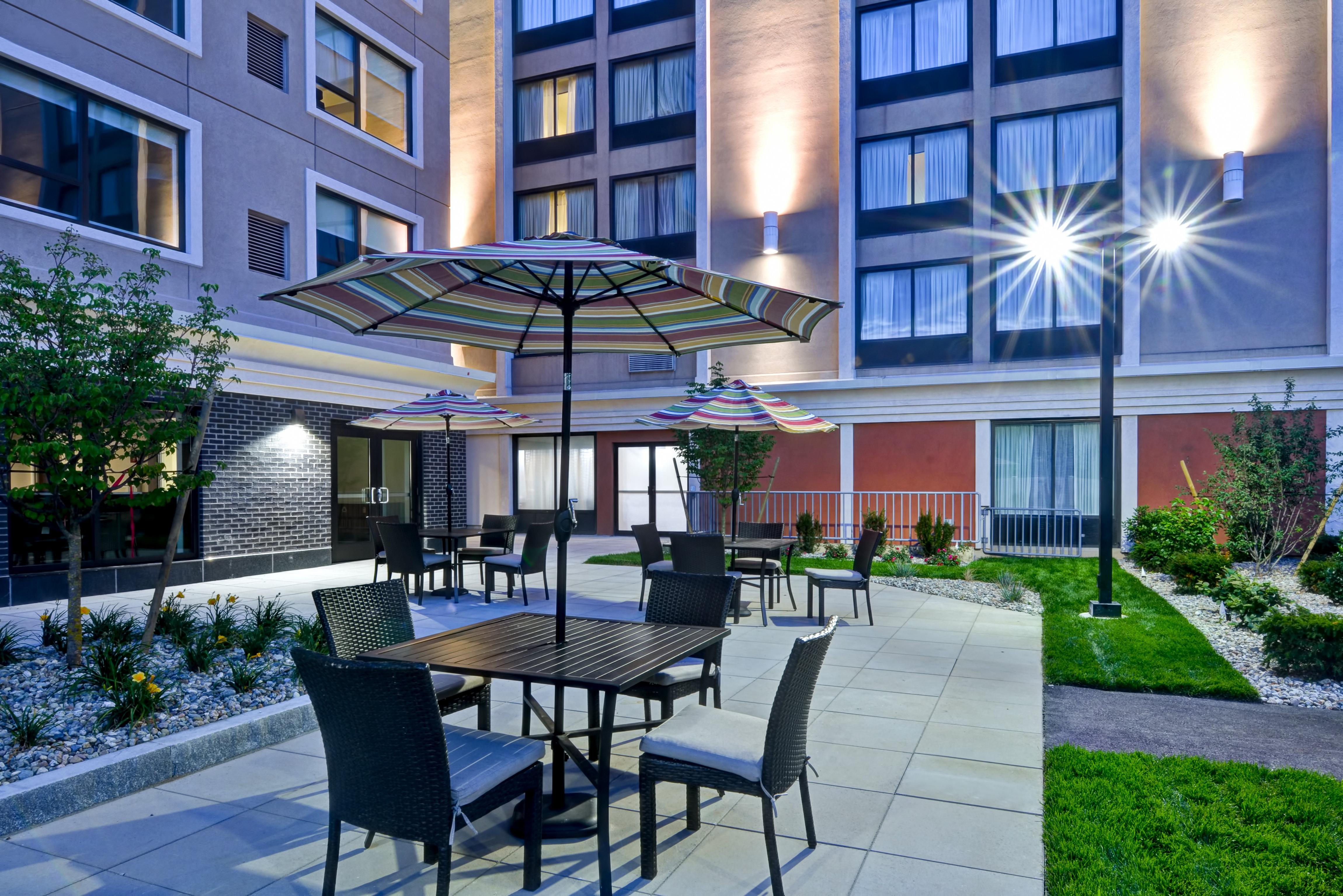 Express By Ihg Hotel