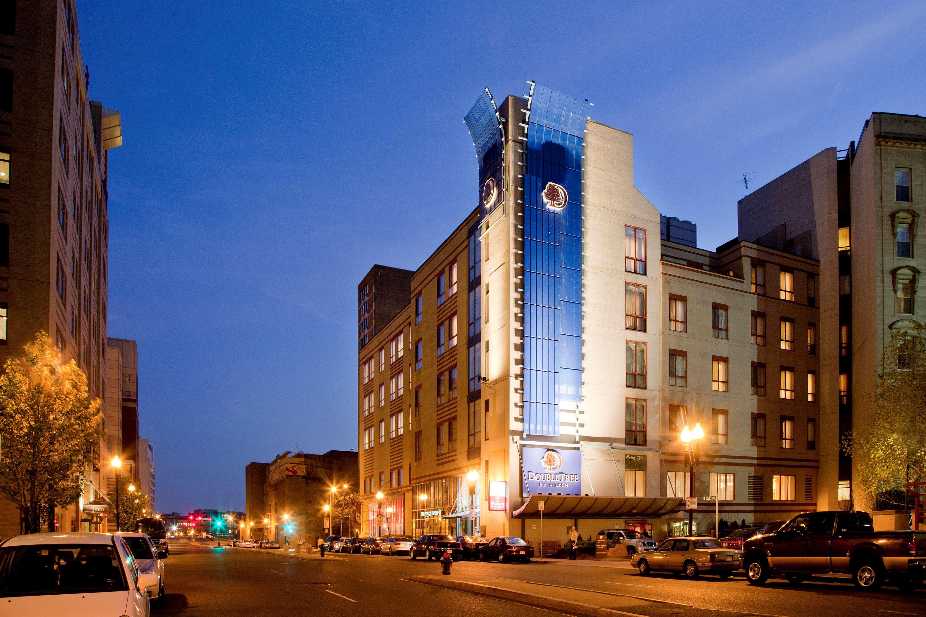 Doubletree By Hilton - Downtown