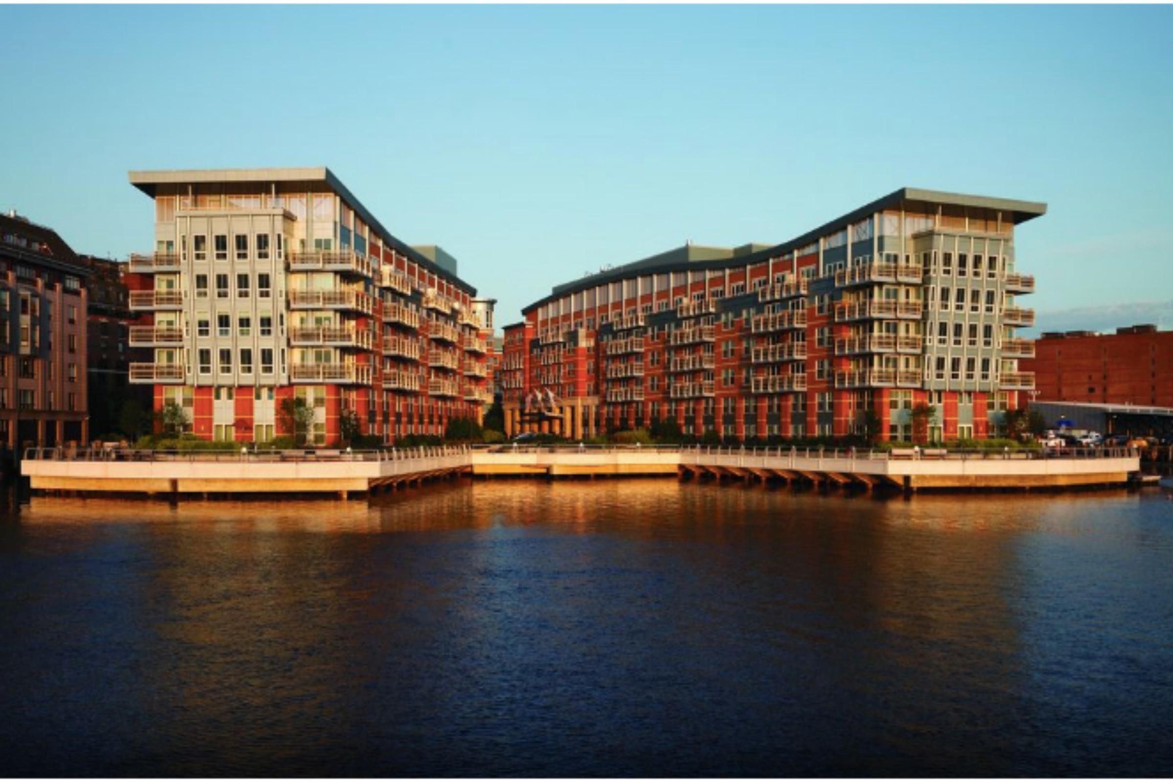 Battery Wharf Hotel, Waterfront 4* Boston