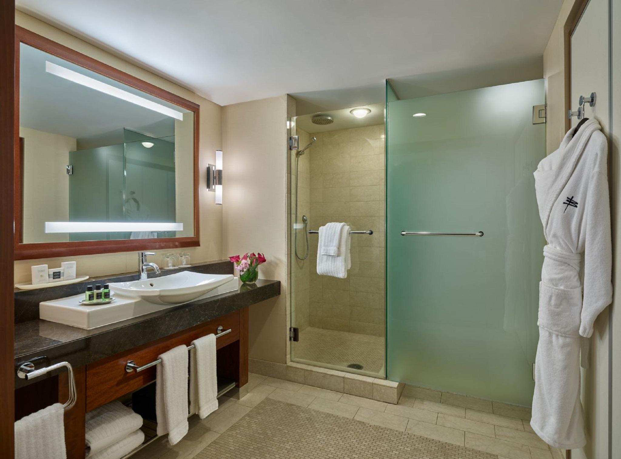 Battery Wharf Hotel, Waterfront Hotel
