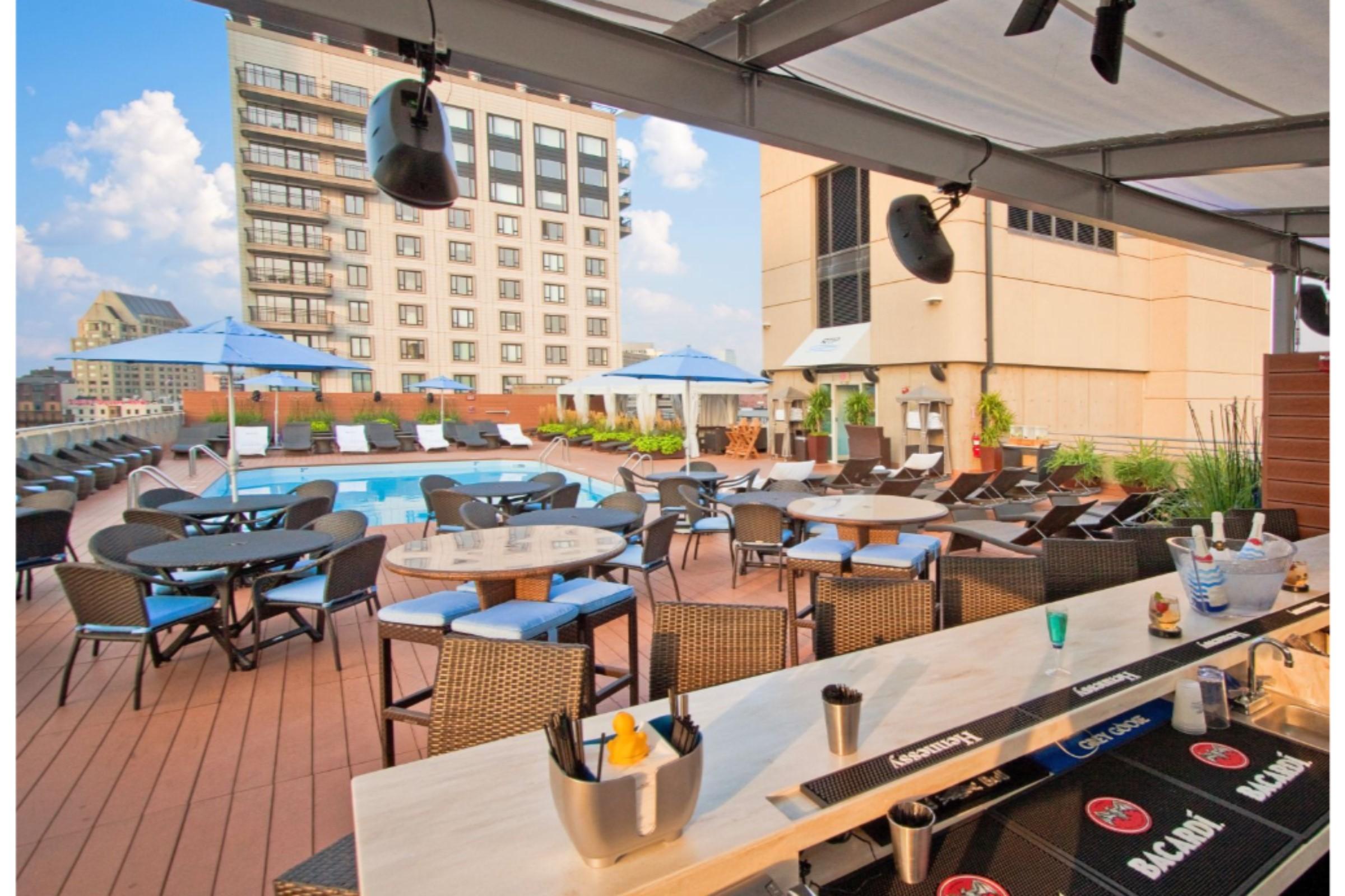 Hotel The Colonnade 4*