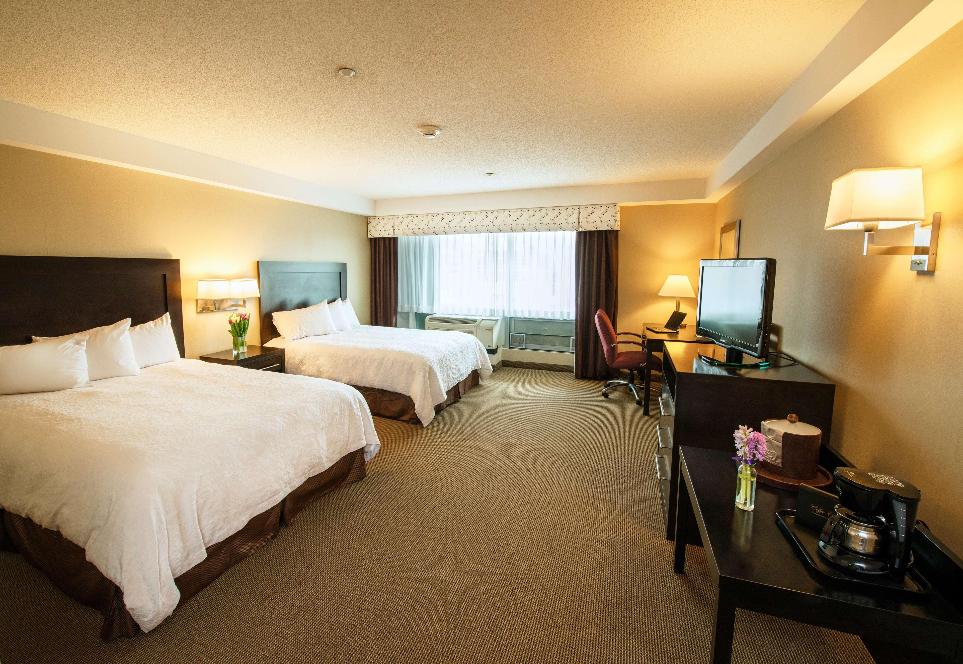 Hotel Hampton & Crosstown Center Boston