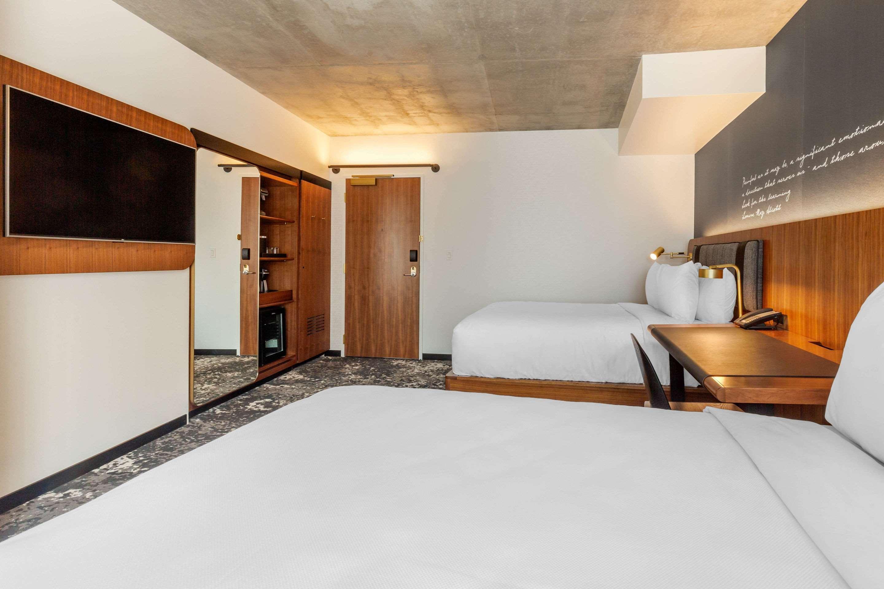 Cambria Downtown - Seaport Hotel 4*