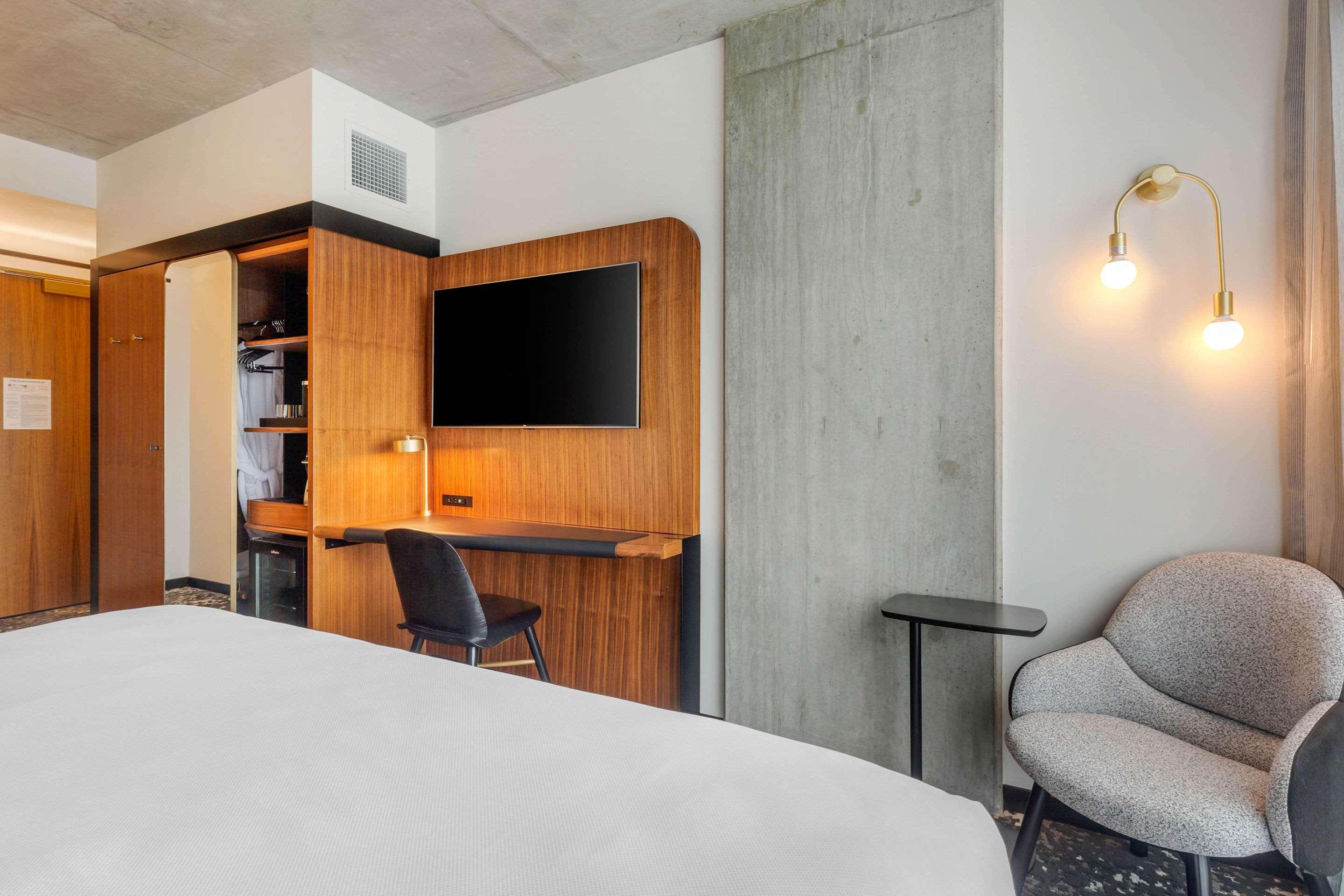 Cambria Downtown - Seaport Hotel Boston