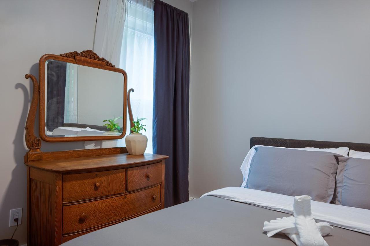 Queen Bedroom Boston