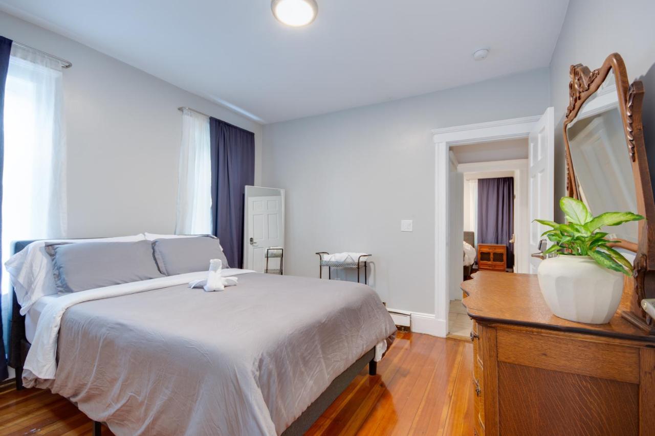 Queen Bedroom Apartment Boston