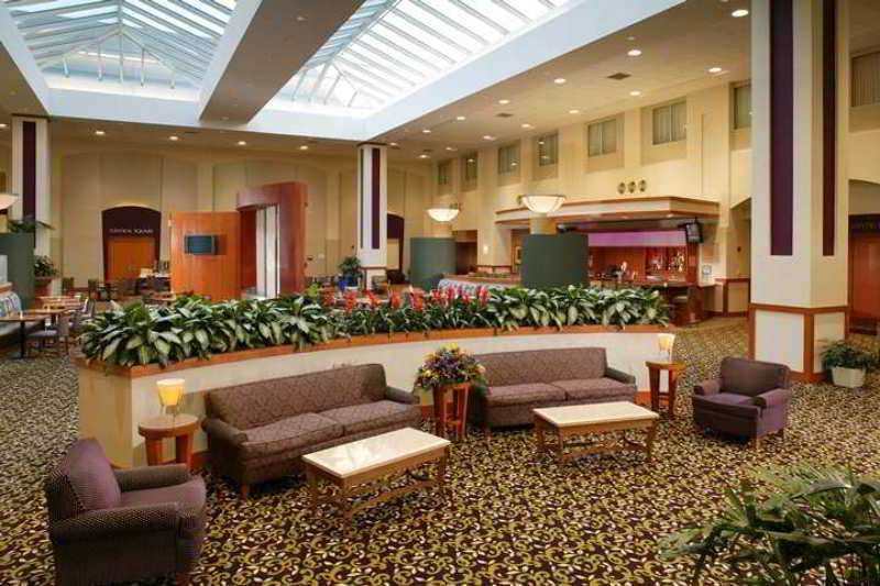 Hotel Embassy At Logan Airport 3*