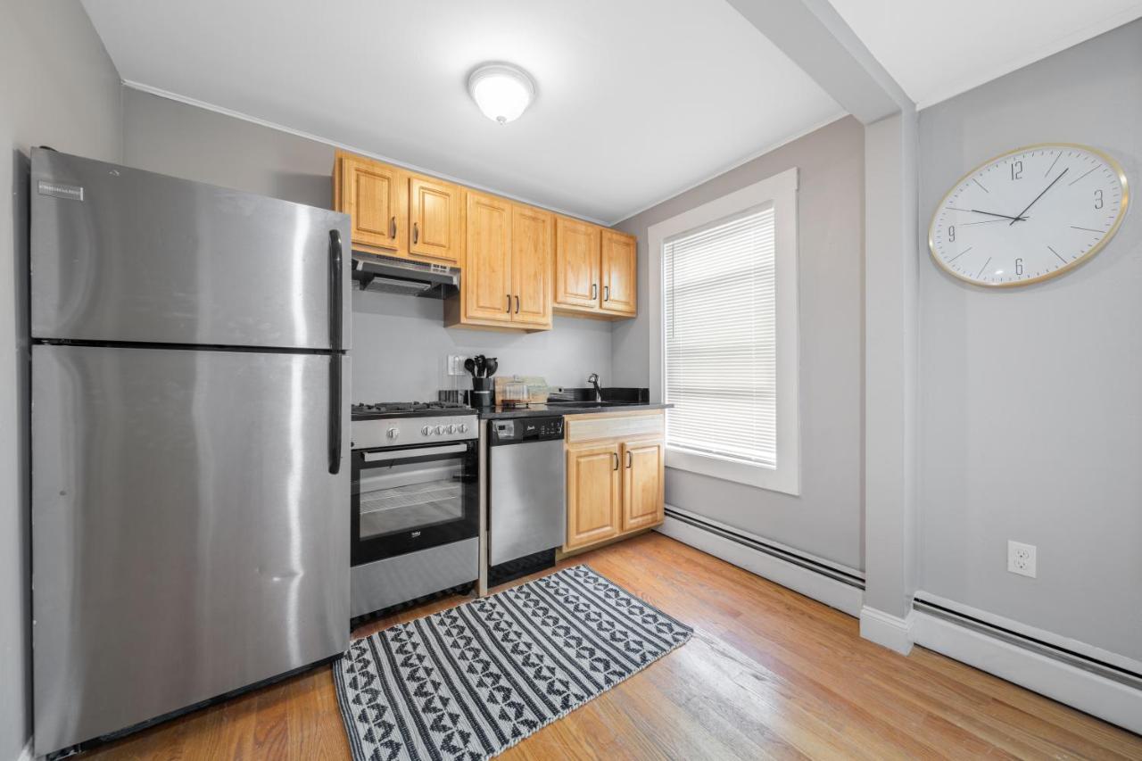Apartment Easy Commute South 4br 1bh Boston