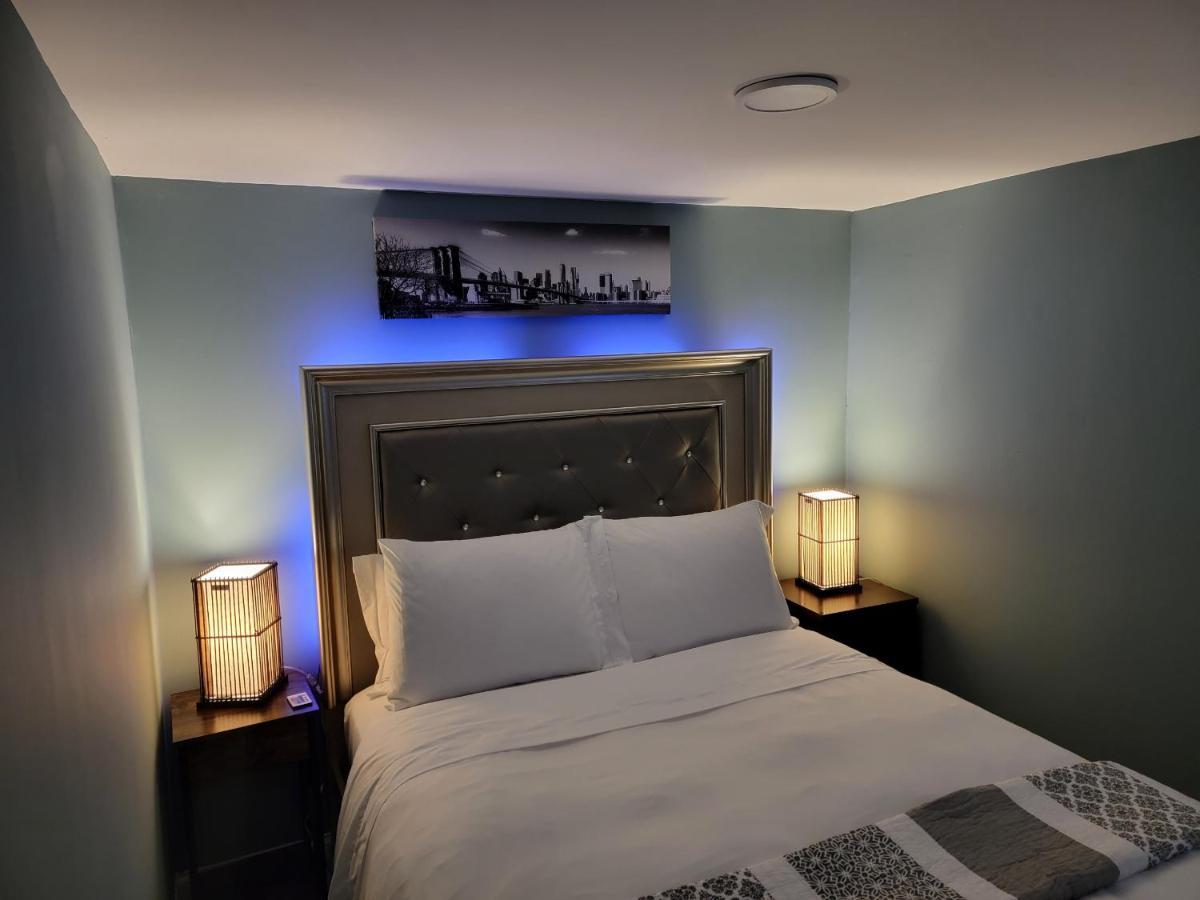 Comfy And Chic Apartment! Free Parking * Boston