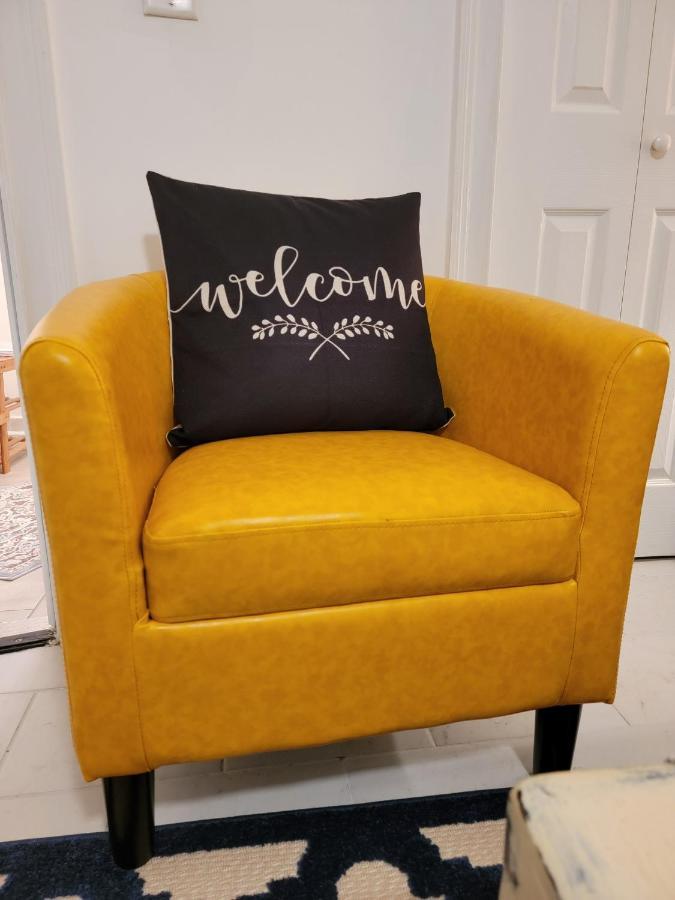 Comfy And Chic Apartment! Free Parking Apartment Boston
