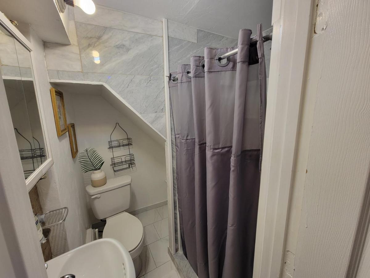 Apartment Comfy And Chic Apartment! Free Parking Boston