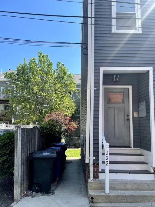 Apartment Lovely Two Bedroom In South Boston