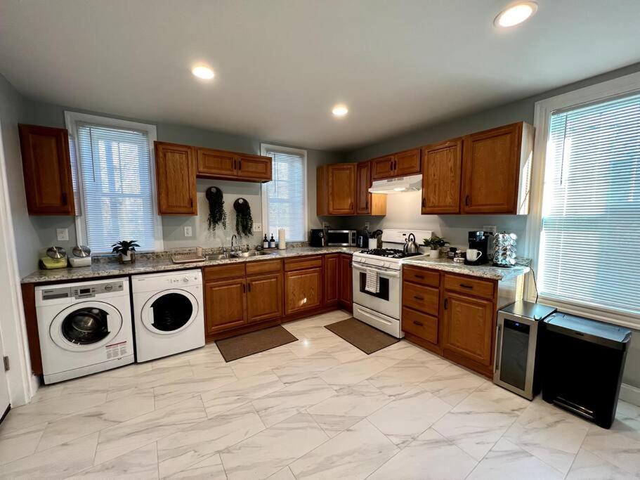 Apartamento Jxn Services - Your Away From Home! *