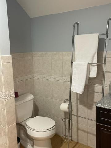 Homestay Comfortable Loft With Private Bathroom Boston