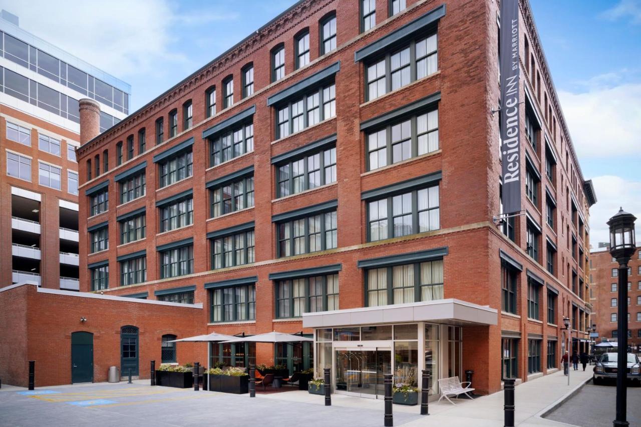 By Marriott Downtown Seaport Boston
