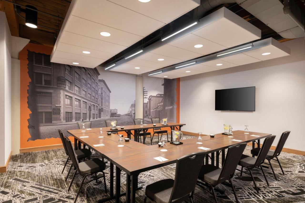 Hotel By Marriott Downtown Seaport Boston