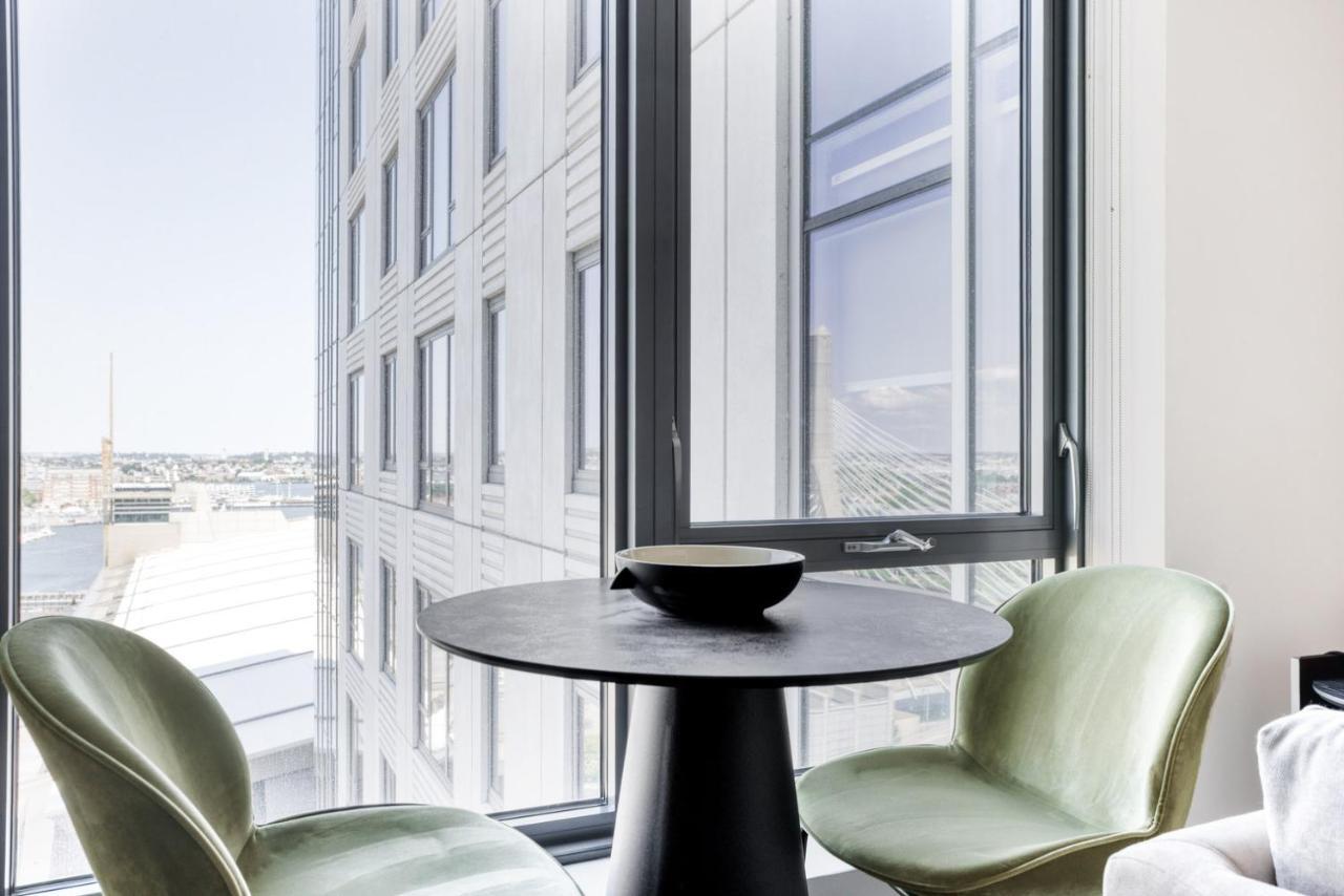 N Station Studio W Wd Gym Nr Td Garden Bos-682 Boston