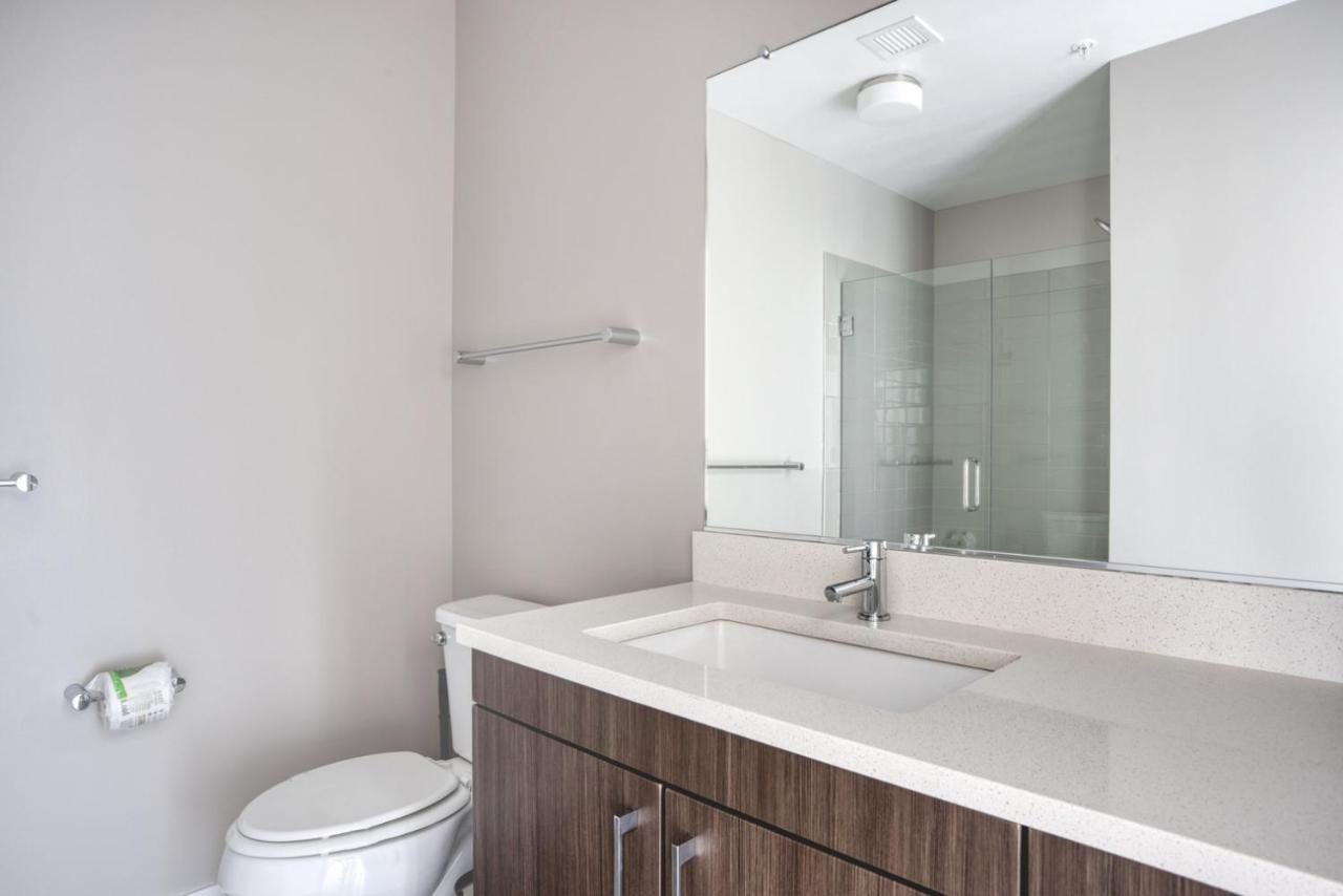 Apartment N Station W Wd Gym Nr Td Garden Bos-707 *