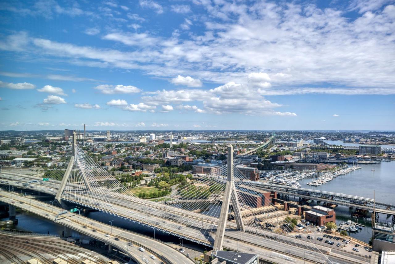 N Station W Wd Gym Nr Td Garden Bos-707 Boston