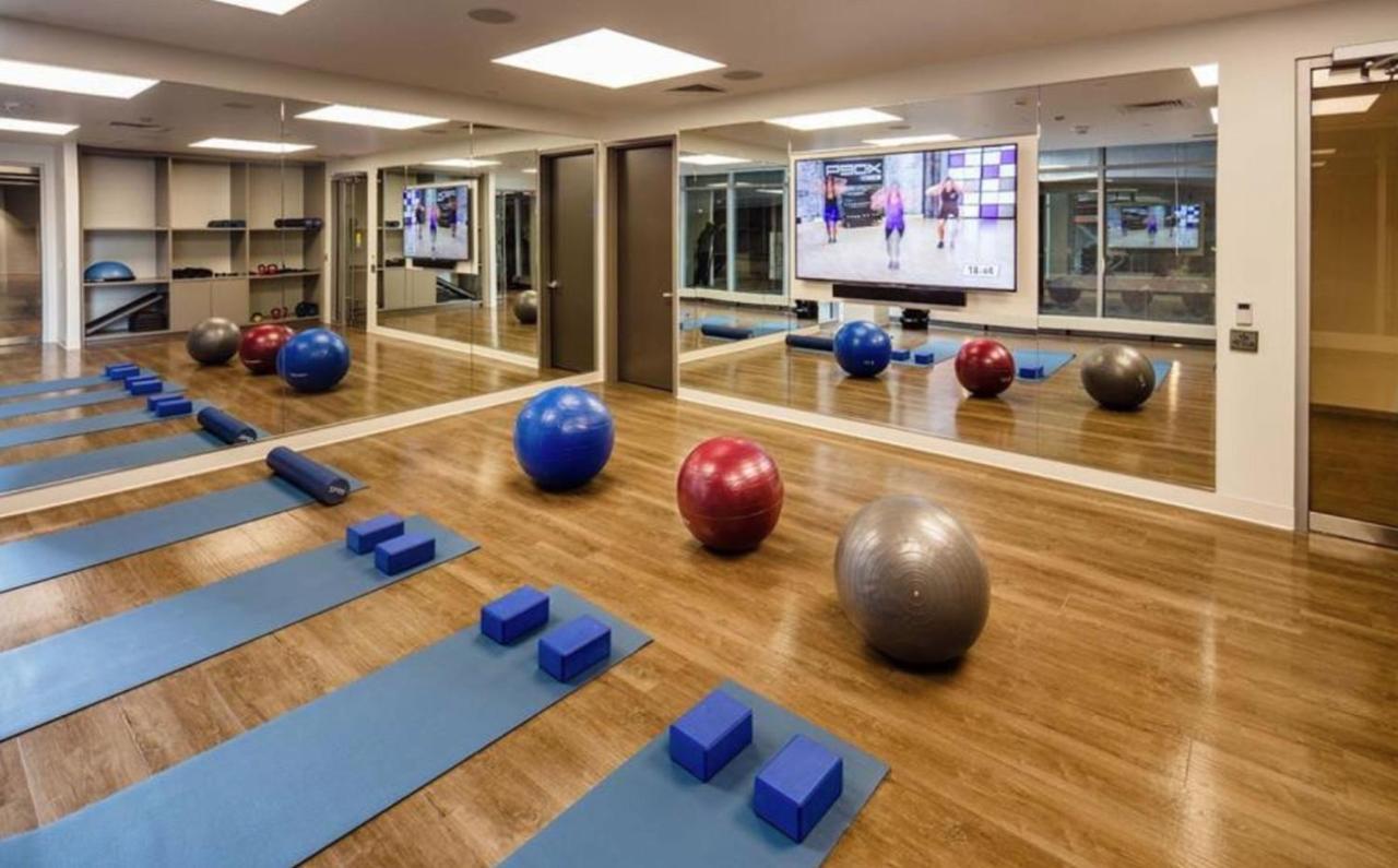 N Station Studio W Wd Gym Nr Td Garden Bos-682 *