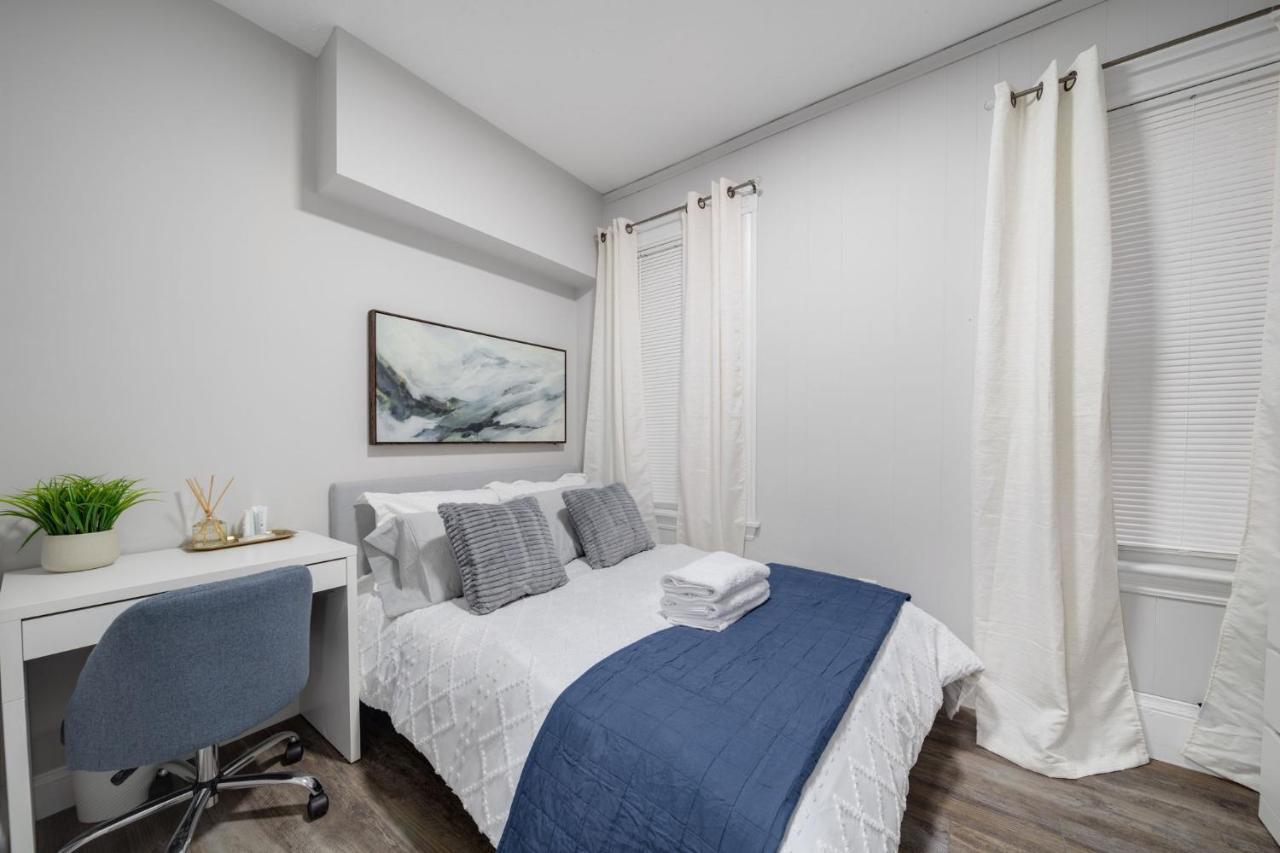 4br 1bh In South Near Old Harbor