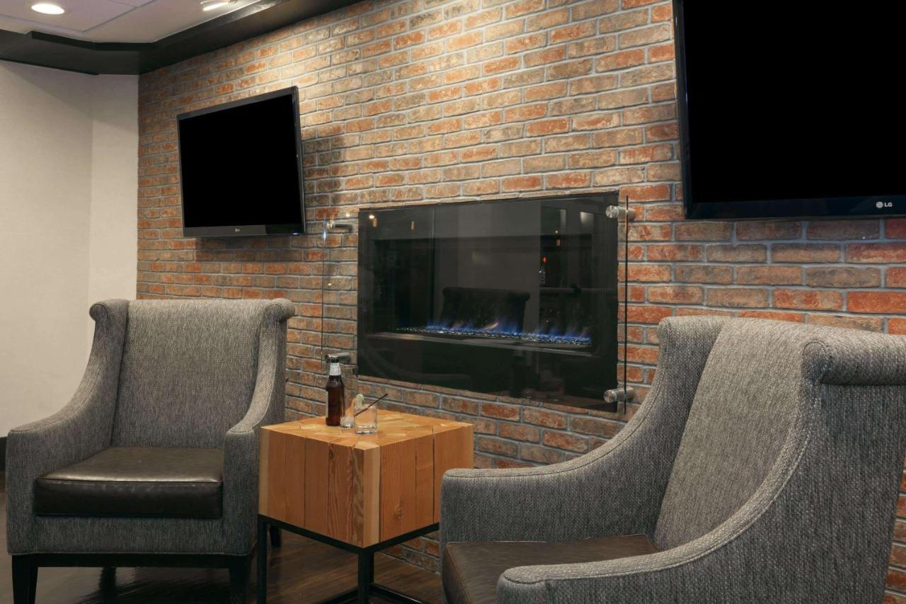 Wyndham Beacon Hill Hotel 4*
