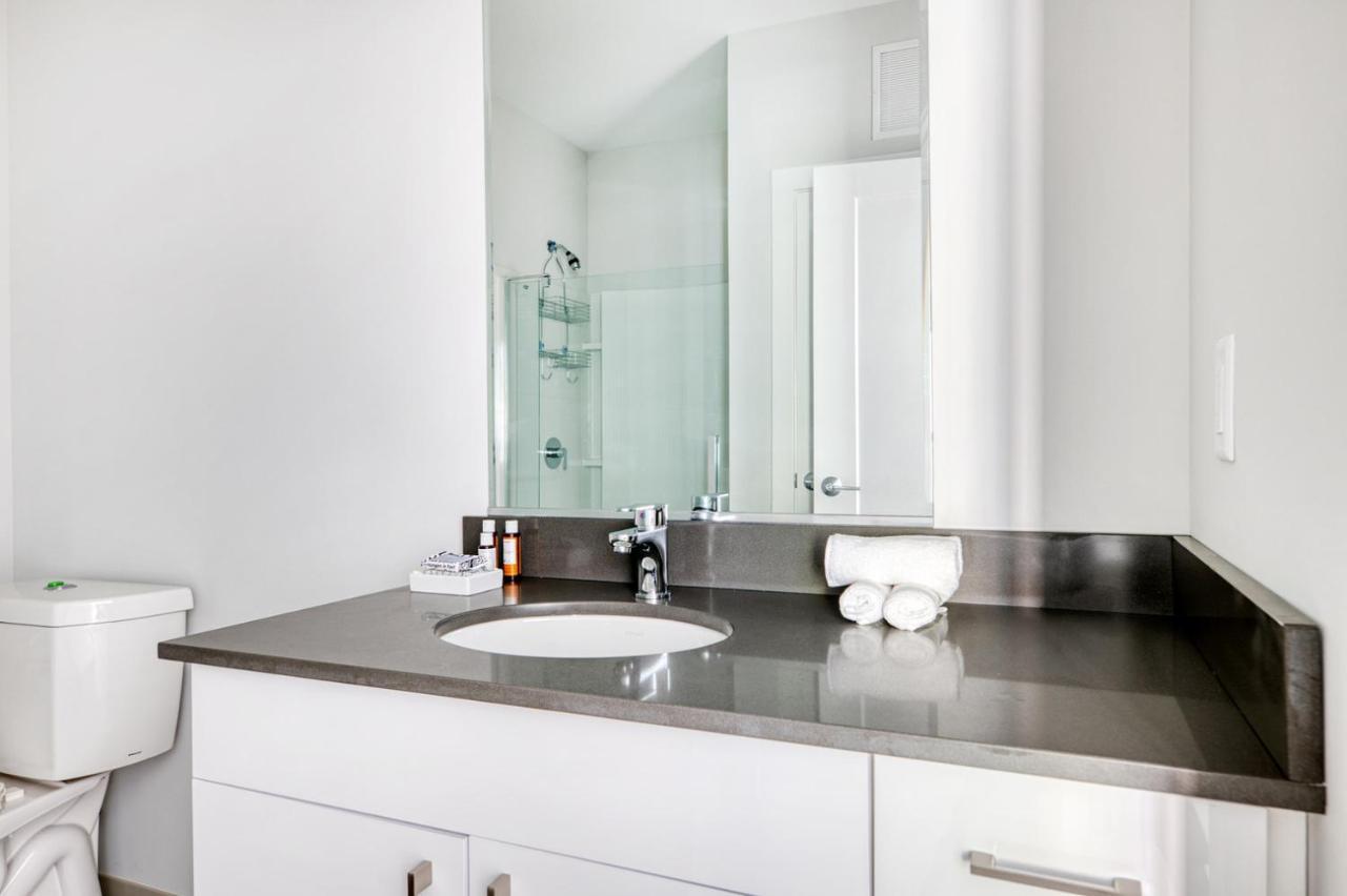 Brighton 1br W Wd Gym Nr T Shops Dining Bos-434 Apartment