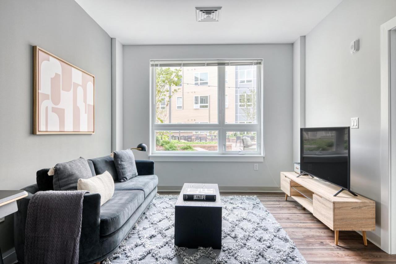 Brighton 1br W Wd Gym Nr T Shops Dining Bos-434 *